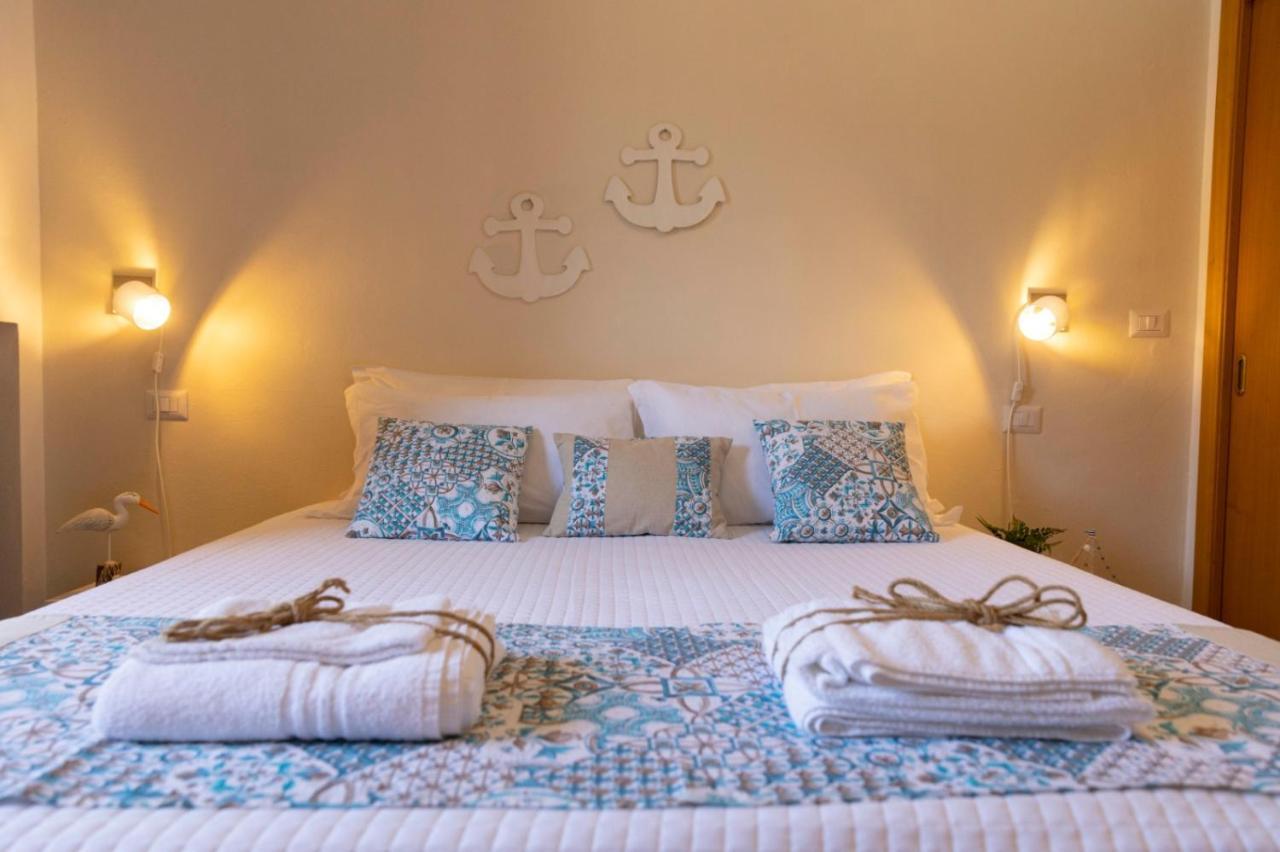 Villa Curiazzi Guesthouse Viale La Pelosa 16 Stintino Eksteriør bilde