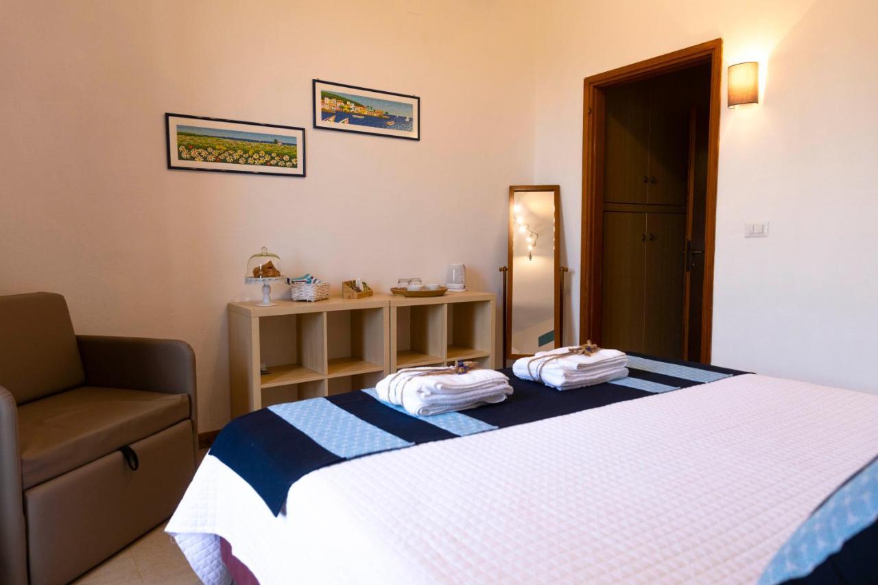 Villa Curiazzi Guesthouse Viale La Pelosa 16 Stintino Eksteriør bilde