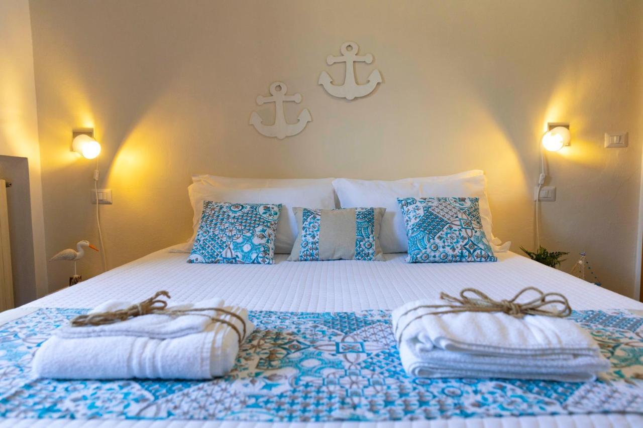 Villa Curiazzi Guesthouse Viale La Pelosa 16 Stintino Eksteriør bilde
