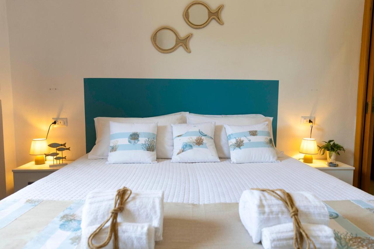 Villa Curiazzi Guesthouse Viale La Pelosa 16 Stintino Eksteriør bilde