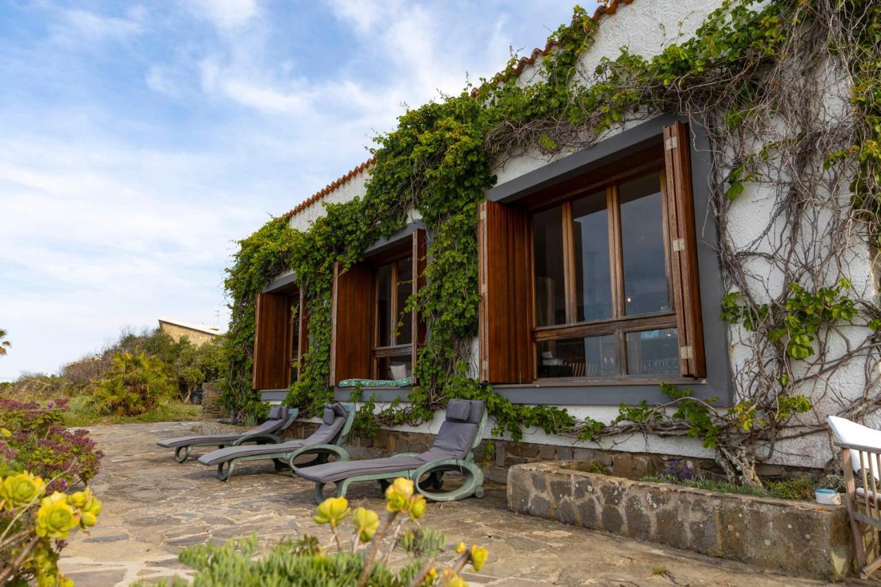Villa Curiazzi Guesthouse Viale La Pelosa 16 Stintino Eksteriør bilde