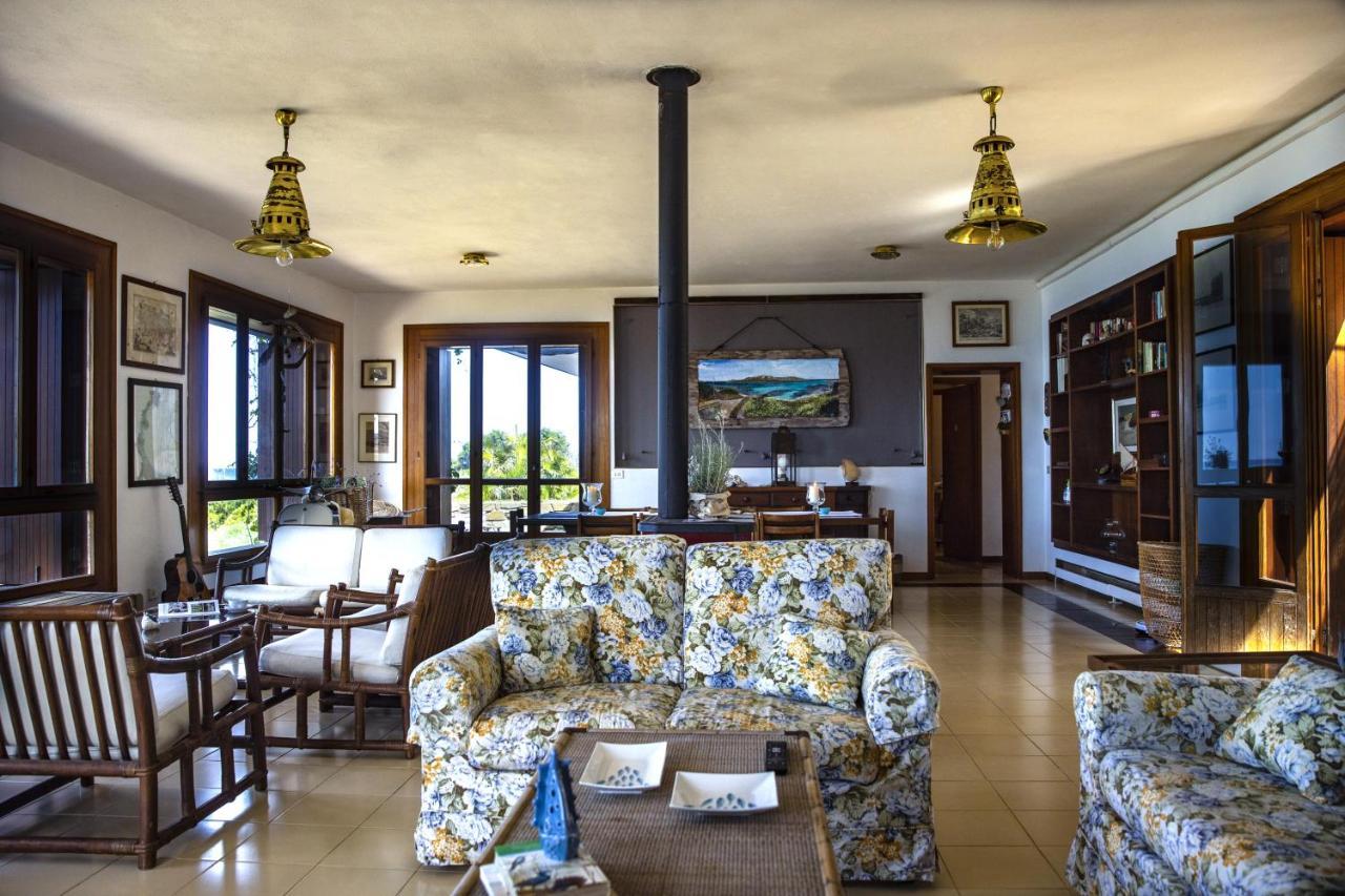 Villa Curiazzi Guesthouse Viale La Pelosa 16 Stintino Eksteriør bilde